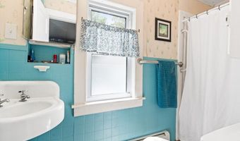 78 S Athol Rd, Athol, MA 01331