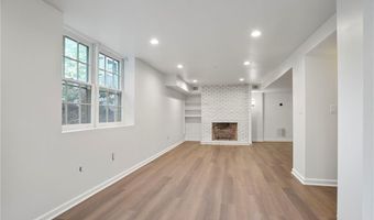 4555 Runnemede Rd NW, Atlanta, GA 30327