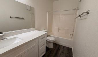 5655 E Sahara Ave 1005, Las Vegas, NV 89142
