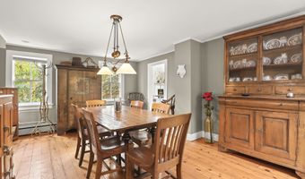 47 Hollow Tree Ridge Rd, Darien, CT 06820