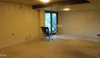 703 Ruskin Dr, Altoona, PA 16602