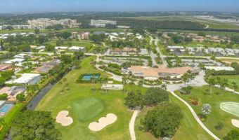201 Orange Tree Dr, Atlantis, FL 33462