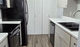512 ORANGE Dr 30, Altamonte Springs, FL 32701