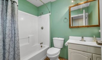 74 Lamper Rd, Alton, NH 03809
