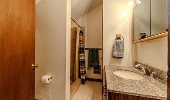 12 Bayberry Dr, Becket, MA 01223