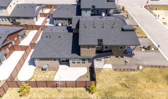 11 N Creek Way, Cascade, ID 83611