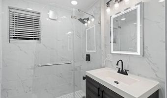 257 KENNEDY Blvd 1, Bayonne, NJ 07002