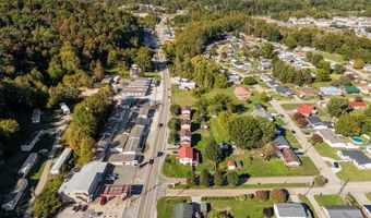 583 Davis Creek Rd, Barboursville, WV 25504