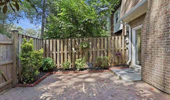 4560 METRO Ct, Annandale, VA 22003
