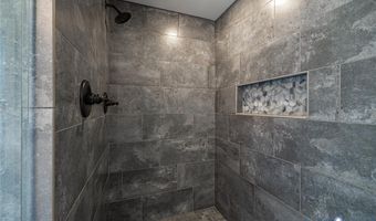 14469 Riverside Dr, Ashland, VA 23005