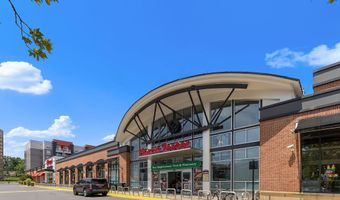 1101 S ARLINGTON RIDGE Rd 214, Arlington, VA 22202