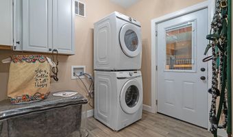 514 Pasture Cir, Aberdeen, NC 28315