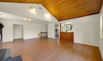8157 S A St, Springfield, OR 97478
