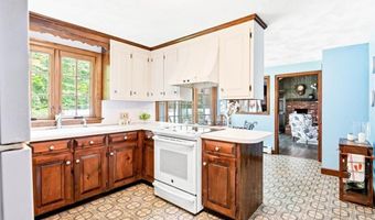 165 Stone Dam Rd, Glocester, RI 02857