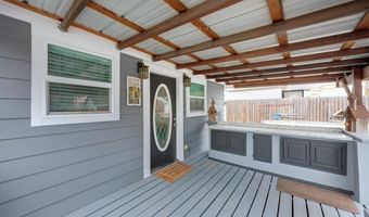 706 S B St, Arkansas City, KS 67005