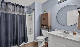 400 Emily Dr, Alma, AR 72921