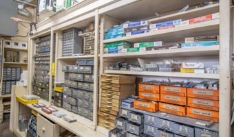 105 E. 2nd St, Alcester, SD 57001