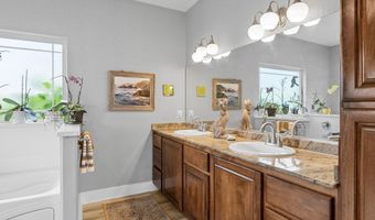 7180 VISTA RIDGE Dr, Brookings, OR 97415