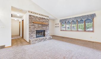 1212 E Fleetwood Cir, Brandon, SD 57005