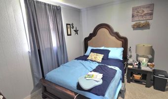 507 W Oak St, Bicknell, IN 47512