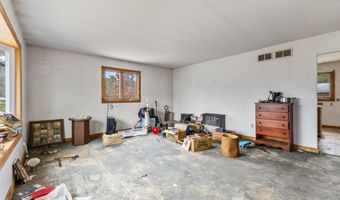 198 Grand Central Pkwy, Bayville, NJ 08721