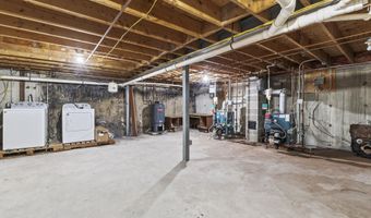 59 Bangor St, Augusta, ME 04330