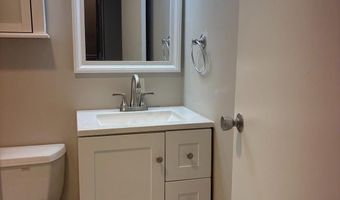 2030 N ADAMS St 1008, Arlington, VA 22201
