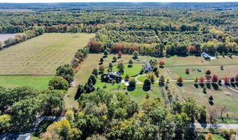 2405 Nicholson Ln, Albion, MI 49224