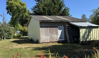 99005 W FREEMAN Ln, Brookings, OR 97415
