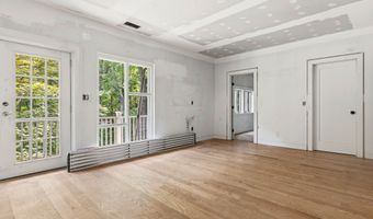 13 Windaway Rd, Bethel, CT 06801