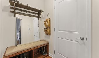 544 Shoreline Blvd, Boiling Springs, SC 29316