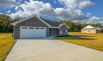 1112 Duke Dr, Bauxite, AR 72011