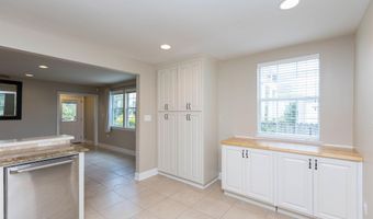 4724 Orchid St, Baton Rouge, LA 70808
