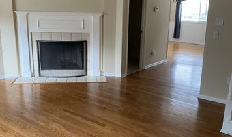 27 Crows Nest Ln 14B, Danbury, CT 06810