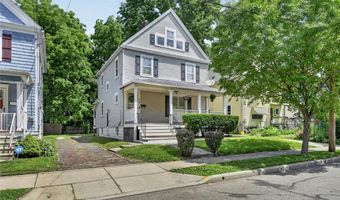 405 Silver St, Akron, OH 44303