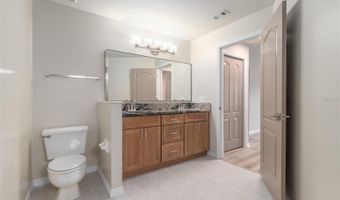 6249 NW 106TH Pl, Alachua, FL 32615