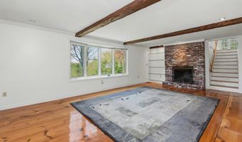 19 Highland Dr, Amherst, NH 03031