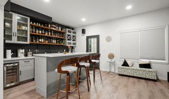 4020 Walnut Creek Trl, Alpharetta, GA 30005