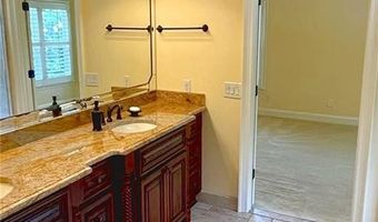 330 Knollcrest Ct, Alpharetta, GA 30022