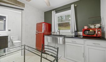 1165 S KY-11, Beattyville, KY 41311