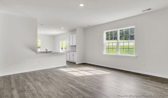 1052 Misty Creek Dr, Aberdeen, NC 28315