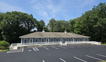 3 Inspiration Ln 1, Chester, CT 06412