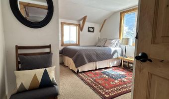 185 STOOR Dr, Alpine, WY 83128