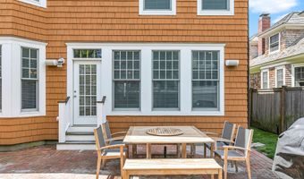 571 Main Ave, Bay Head, NJ 08742