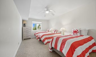 273 7th St, Avalon, NJ 08202