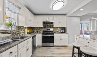 211 Norman St, Bridgeport, CT 06605