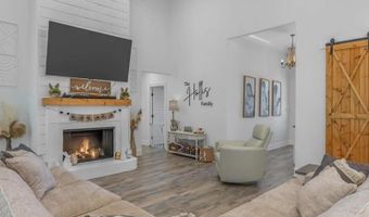 313 Rosedown Ln, Stonewall, LA 71078