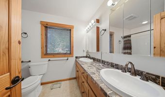 35 LUCY Cir, Alpine, WY 83128