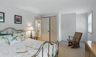 38 Cambridge Rd, Bedford, NH 03110