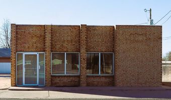 408 E Broadway, Andrews, TX 79714
